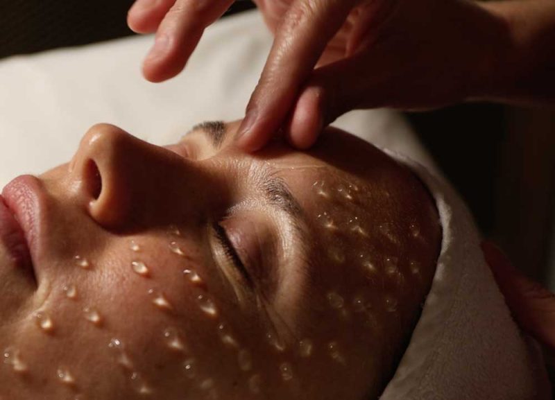 Regala un Tratamiento Facial